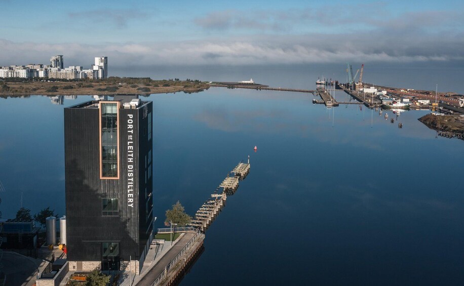 Edinburgh: Port of Leith Distillery Tour & Tasting