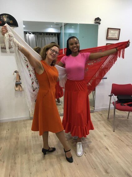 Picture 7 for Activity Málaga: Learn to dance flamenco rumba in 45 minutes