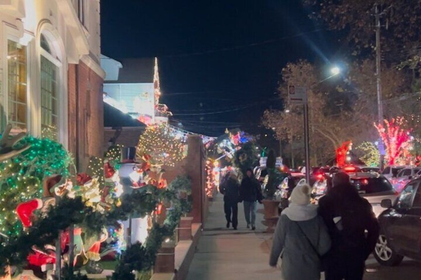 Dyker Heights Brooklyn Christmas Lights Walking Tour