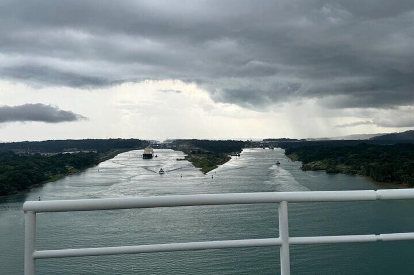 Private Half-Day Tour to the New and Expanded Panama Canal