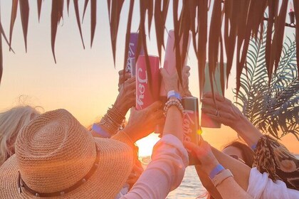 2 hour Tiki Pub Sensational Sunset Cruise (Adults only)