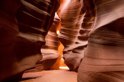 Upper Antelope Canyon & Horseshoe Bend Tour von Vegas mit Mittagessen