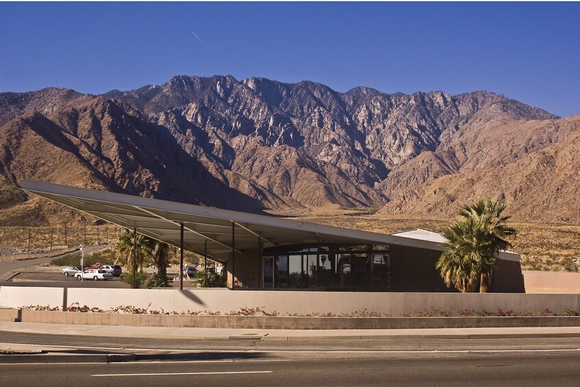 Joshua Tree and Palm Springs Self-Guided Driving Audio Tour