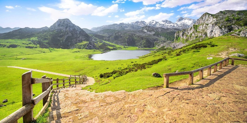 Picture 1 for Activity From Santander or Llanes: Covadonga Lakes & Cangas de Onis