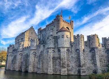 Ghent: Guided Walking Tour and Canal Boat Trip