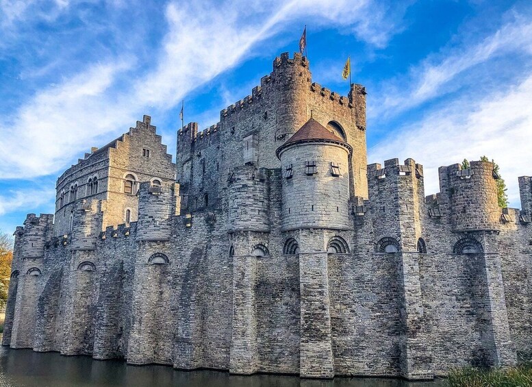 Ghent: Guided Walking Tour and Canal Boat Trip