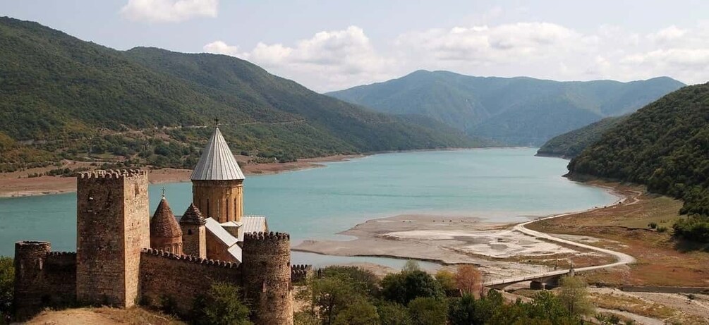 Picture 3 for Activity Kazbegi-Ananuri-Gudauri Legendary landscapes, history Group