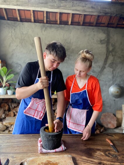 Ubud: Authentic Traditional Balinese Village Cooking Class