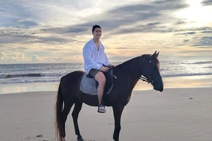 1 hour Bali Horse Riding In Seminyak beach Luxury experiance
