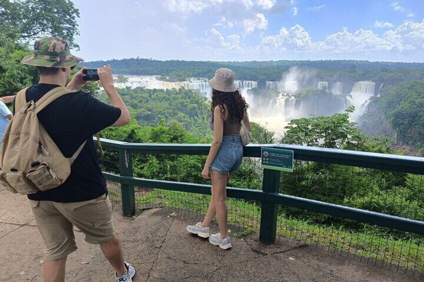Iguazu Falls Full Day Tour Brazil and Argentina