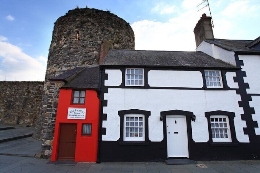 Private Culinary and Historical Tour in Conwy Castle