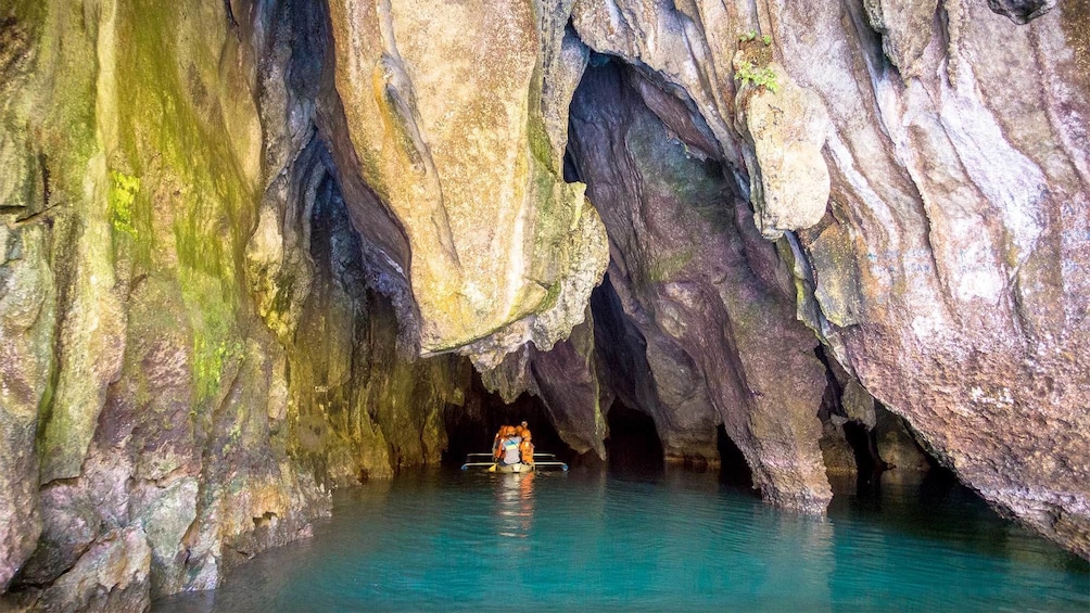 Private Underground River Tour from Puerto Princesa