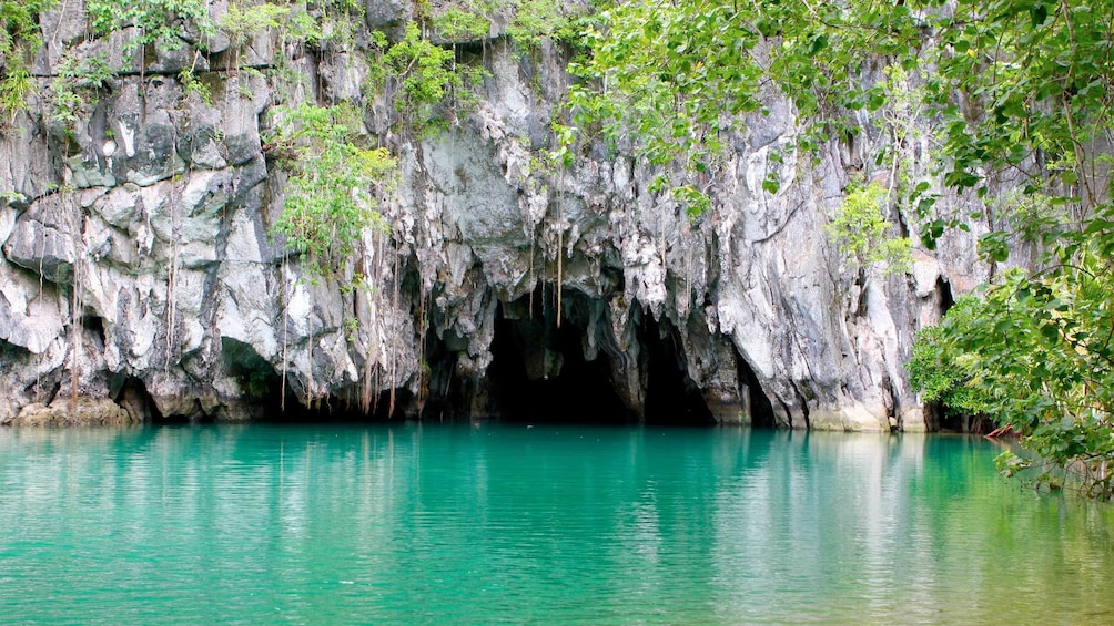 Private Underground River Tour in the Philippines