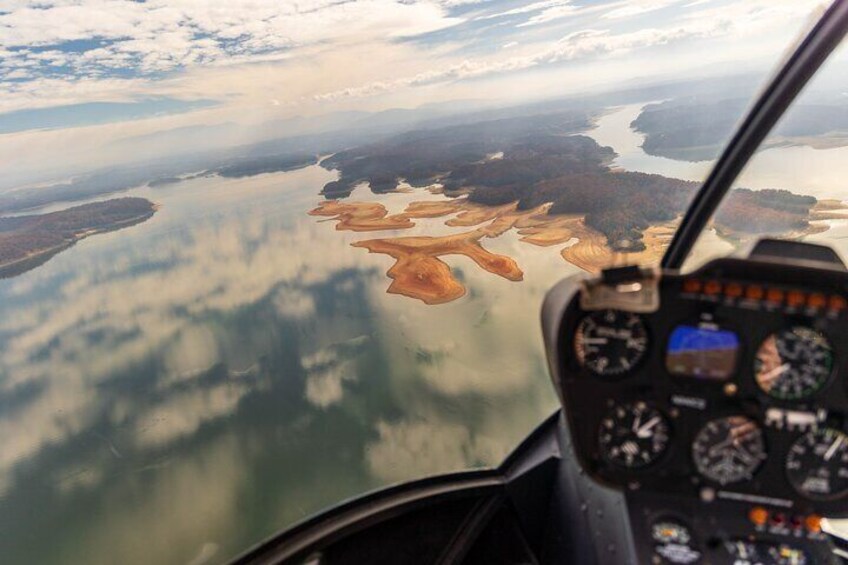 Helicopter Ride in Smoky Mountain Sevierville Douglas Lake Tour