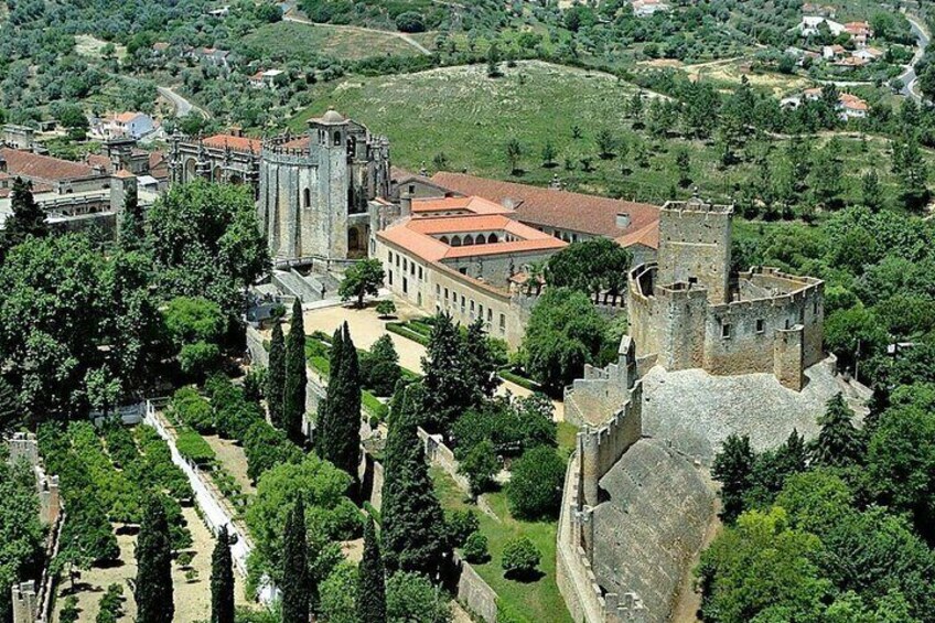 Private Full Day Tour From Lisbon to Tomar and Coimbra