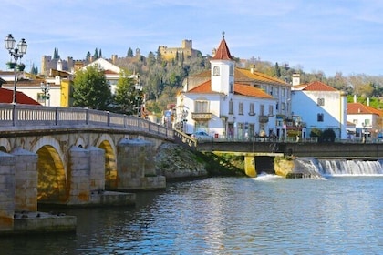 Private Full Day Tour From Lisbon to Tomar and Coimbra