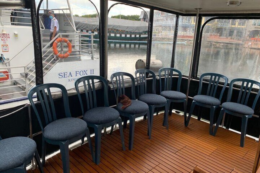 Private 1.5 hour 1000 Islands Cruise for up to 10 people