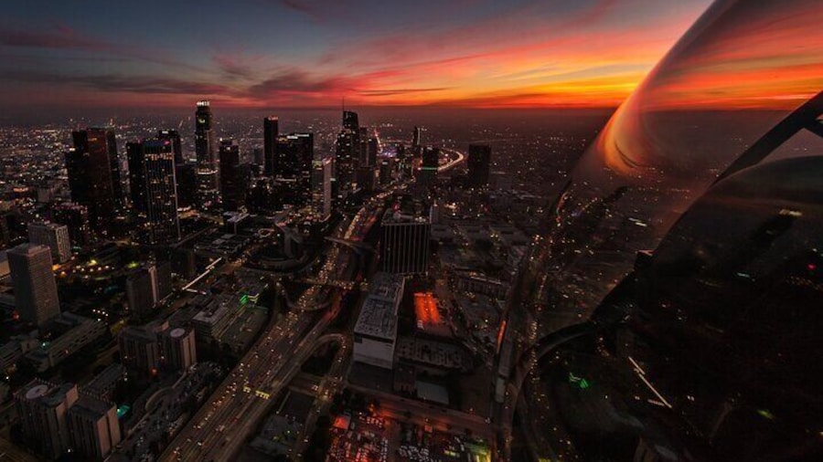 DTLA Lights - Your private sunset and night helicopter tour