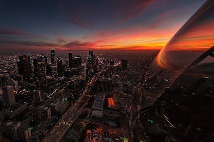 City centre LA Lights: Your Private Sunset and Night Helicopter Tour