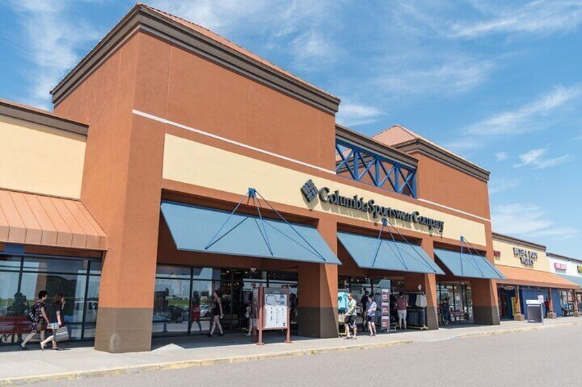 Private Shopping Tour from Minneapolis to Albertville Outlets