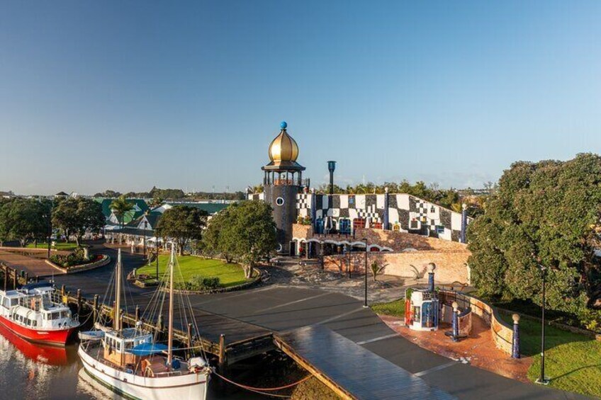 The Hundertwasser Art Centre with Wairau Māori Art Gallery is located by the picturesque Town Basin marina.