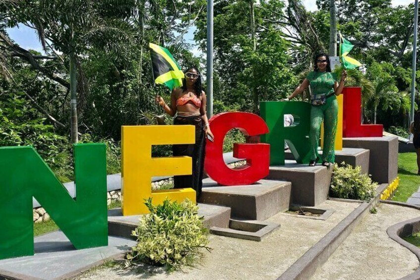 Negril 7 Mile Beach and Rick's Cafe