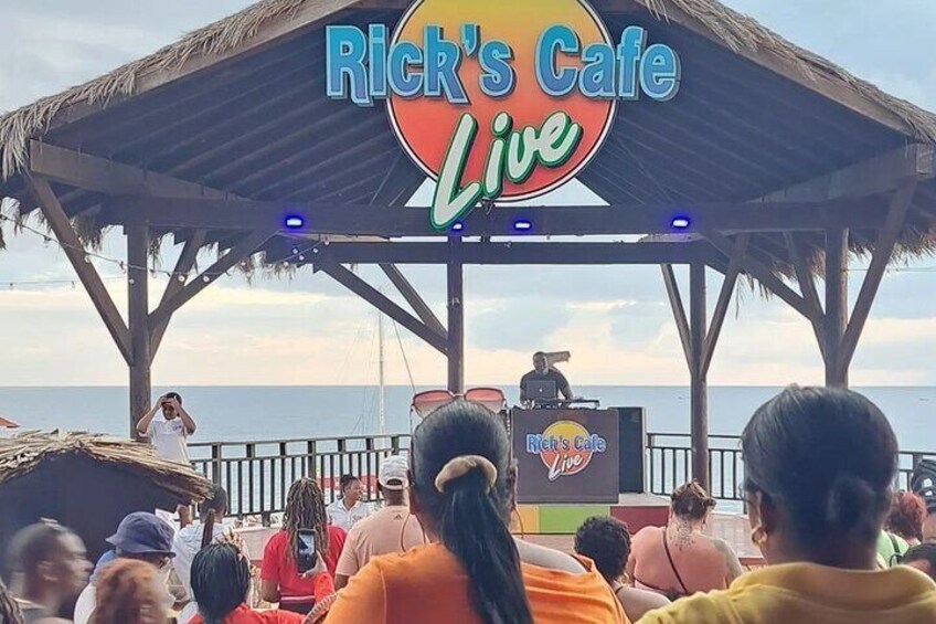 Negril 7 Mile Beach and Rick's Cafe