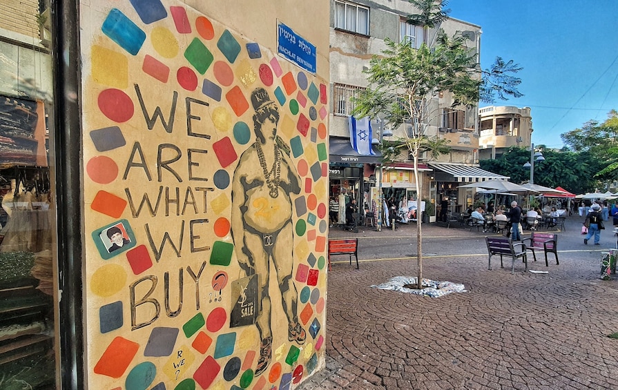 Tel Aviv Street Art Tour: Graffiti in Nakhlat Binyamin 