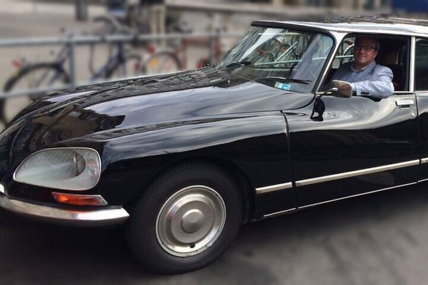 private tour in a Citroen DS
