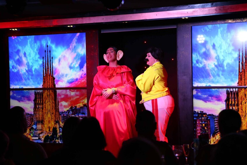 Picture 2 for Activity Puerto del Carmen: Music Hall Tavern Comedy Drag Dinner Show