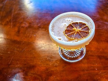 Tur Koktail U Street yang Penuh Semarak