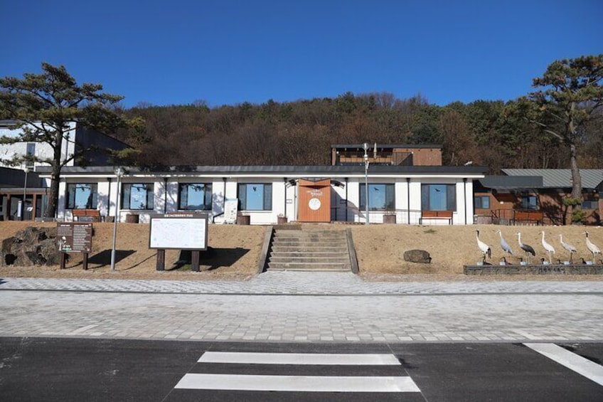 DMZ Tour: 2nd Tunnel + Cliffside Path from Seoul