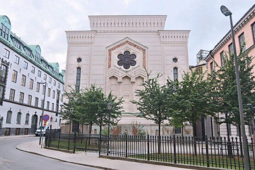 Private Walking Tour of Stockholms history and Jewish Museum