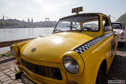 Budapest : 2 heures de conduite autonome en voiture privée