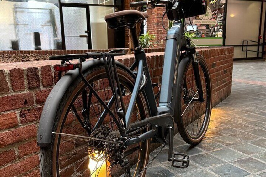 Comfort Electric Assist Bicycle Rental in Boston