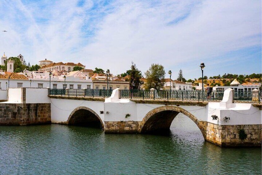Tavira Scavenger Hunt and Sights Self Guided Tour