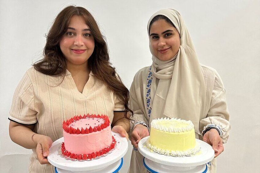 Students all the way from Dubai with their beautiful decorated cakes.