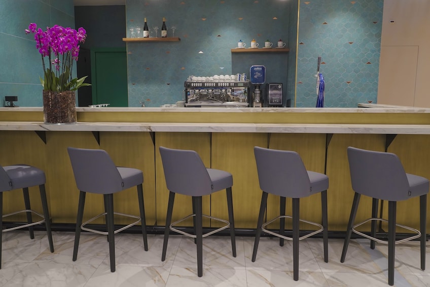 Plaza Premium Lounge T1, Schengen Area Departures