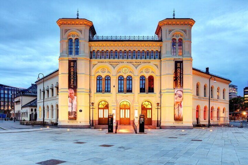 Oslo Essence Tour: A Historical and Cultural Walking Adventure