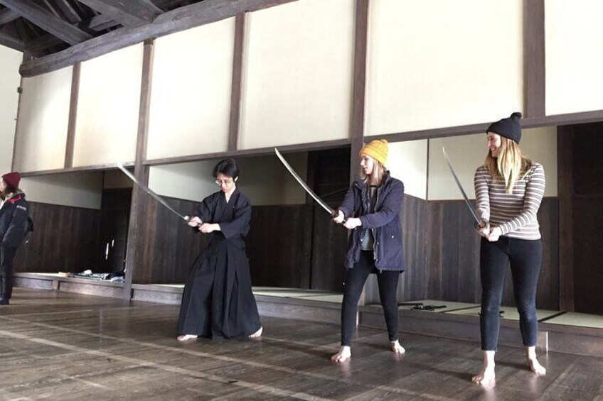 1 Day Samurai Life Tour Oyaki Samurai and Katana Practice