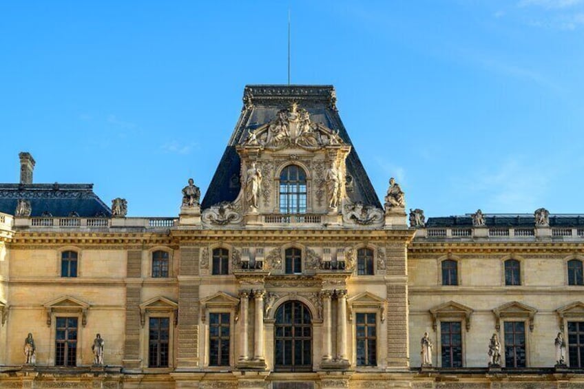 Skip The line Louvre Museum Ticket and Guided Tour