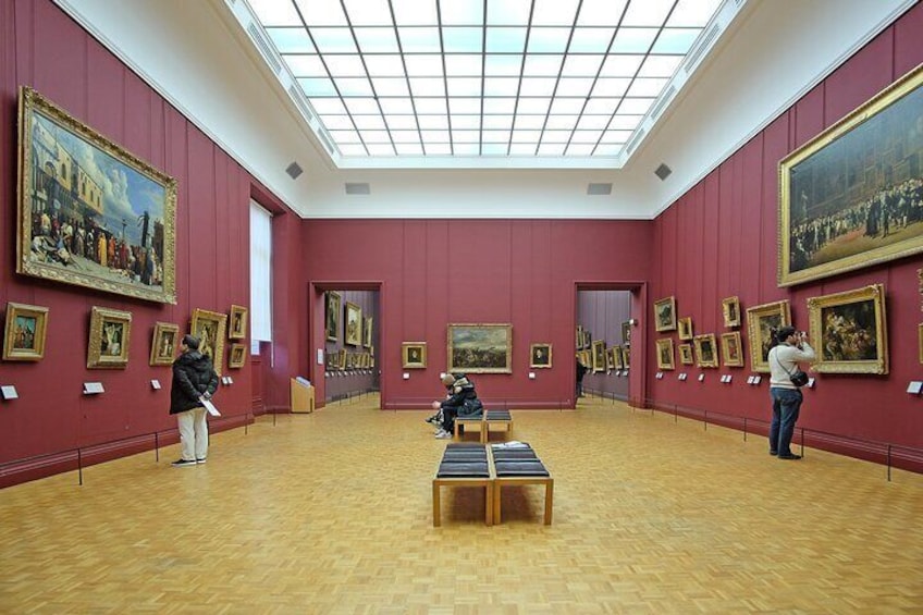 Skip The line Louvre Museum Ticket and Guided Tour
