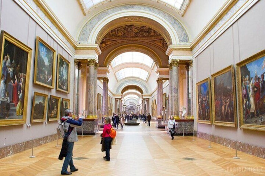 Skip The line Louvre Museum Ticket and Guided Tour