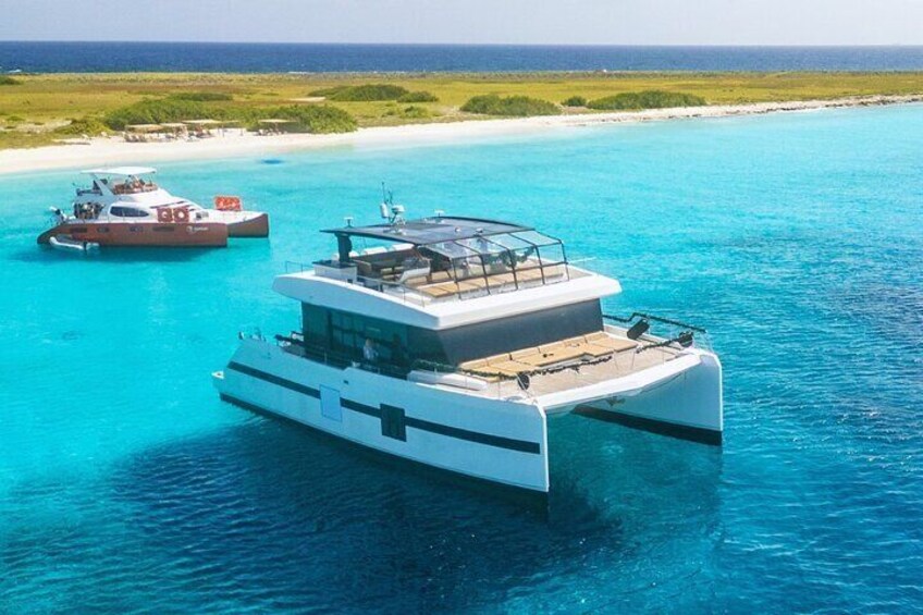 Klein Curacao Tour with Luxury Catamaran Yacht - All Inclusive 