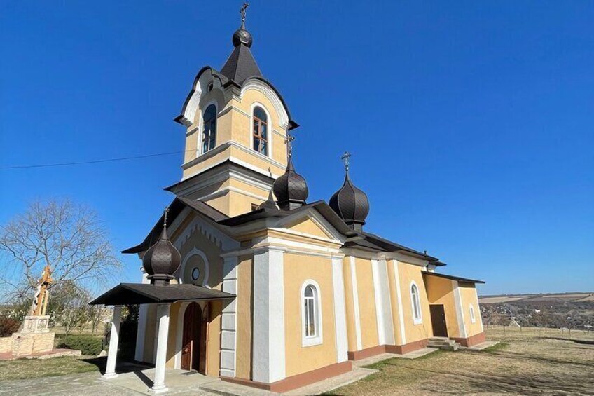 The church of the Țipova monastery