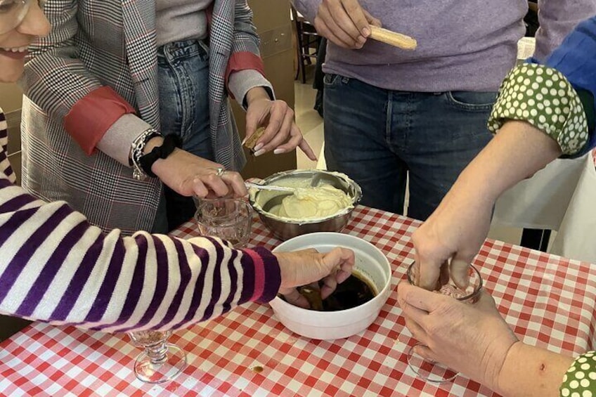 Hand-made Pasta and Tiramisu Cooking Masterclass in Rome