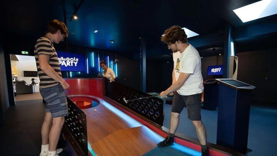 Mini Golf Deauville with Friends