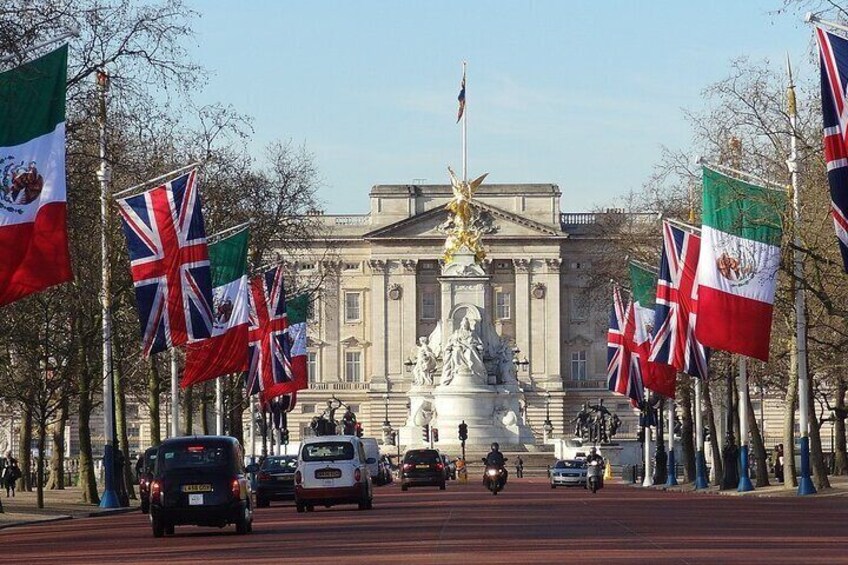 Half Day Private London Tour with Entry to The Tower of London