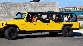 Funky Nassau Jeep Tour - Native Food Tasters & Local Drinks