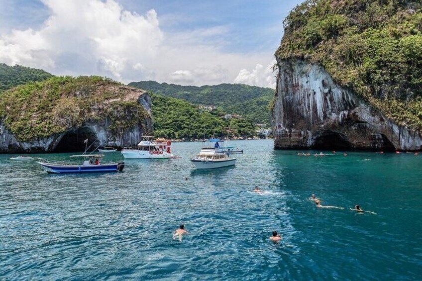 Tour in the Bay of Puerto Vallarta